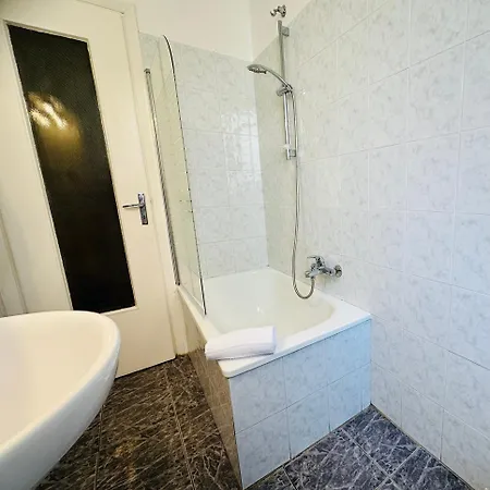 Apartman Piccolo Rifugio By Anbra --- With Parking And Free Wifi *
